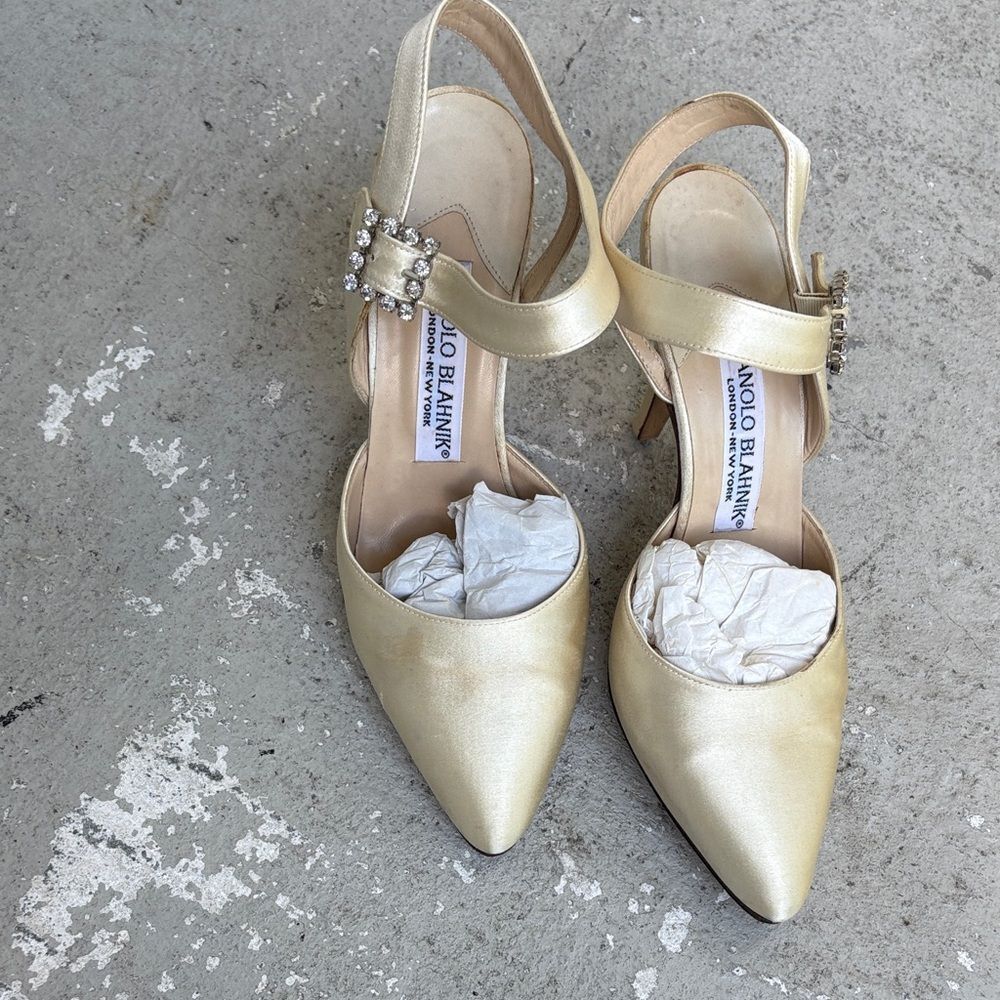Vintage Manolo Blahnik Satin n crystal heels